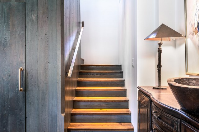 351 N Summit St_Web Res-12