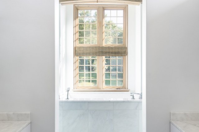 351 N Summit St_Web Res-17