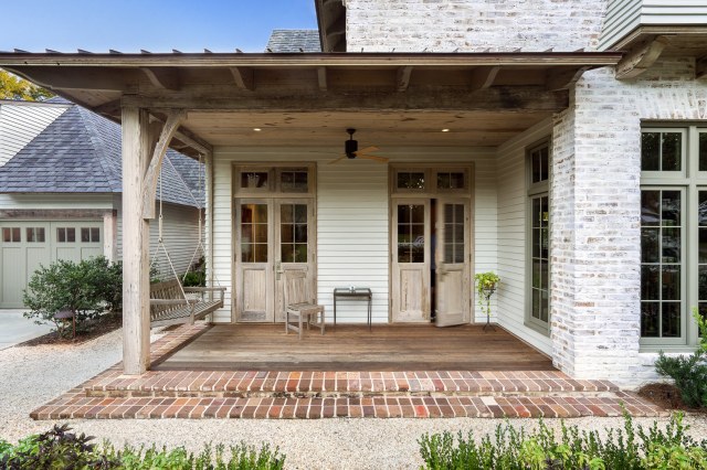 351 N Summit St_Web Res-3