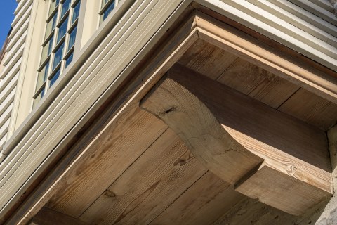 351 N Summit St_Web Res-7